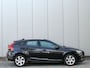 Volvo V40 Cross Country 2.0 T3 Momentum Xenon / Navi / Stoelverwarming