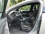 Volvo V60 T3 AUT 12 MND garantie R-Design Xenon / Standkachel / Cruise con
