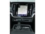 Volvo V90 T5 R-Design 12 MND garantie / Panoramadak / Trekhaak / Pilot ass