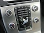 Volvo V60 T2 AUT Momentum Trekhaak / Xenon / Navi / Cruise control