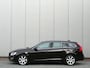 Volvo V60 T2 AUT Momentum Trekhaak / Xenon / Navi / Cruise control