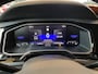 Volkswagen Polo 1.0 TSI R-Line Automaat, Navigatie,Virtual Cockpit,Adaptive Cruise control,Spraakbediening,Achteruitrijcamera,Parkeersensoren rondom/Apple carplay,Stoelverwarming,LED grill/IQ.light,Climate control,Draadloze Telefoonlader,DAB,17''Lichtmetalen Velgen