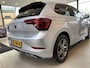Volkswagen Polo 1.0 TSI R-Line Automaat, Navigatie,Virtual Cockpit,Adaptive Cruise control,Spraakbediening,Achteruitrijcamera,Parkeersensoren rondom/Apple carplay,Stoelverwarming,LED grill/IQ.light,Climate control,Draadloze Telefoonlader,DAB,17''Lichtmetalen Velgen