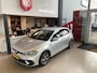 Volkswagen Polo 1.0 TSI R-Line Automaat, Navigatie,Virtual Cockpit,Adaptive Cruise control,Spraakbediening,Achteruitrijcamera,Parkeersensoren rondom/Apple carplay,Stoelverwarming,LED grill/IQ.light,Climate control,Draadloze Telefoonlader,DAB,17''Lichtmetalen Velgen