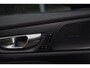 Volvo V60 2.0 T6 Plug-in hybrid AWD Plus Dark | 2.000 kg trekgewicht! | Sportstoelen elektrisch verstelbaar | Lederen bekleding | Google services| Adaptieve Cruise controle | BLIS | harman/ kardon audio