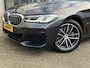 BMW 5-Serie Touring 520i High Executive | Voll.Historie/Leder/Pano.Dak/Head-Up/360º Camera/M-Pakket
