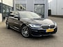 BMW 5-Serie Touring 520i High Executive | Voll.Historie/Leder/Pano.Dak/Head-Up/360º Camera/M-Pakket