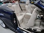 BMW 2-Serie Cabrio 220i Sport Automaat Airco-ecc Trekhaak afneembaar Navigatie Sportstoelen Leer Beige Diepzeeblauw Sportvelgen 17 in Nieuwstaat