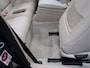 BMW 2-Serie Cabrio 220i Sport Automaat Airco-ecc Trekhaak afneembaar Navigatie Sportstoelen Leer Beige Diepzeeblauw Sportvelgen 17 in Nieuwstaat