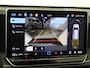 Volkswagen Passat Variant 1.5 eHybrid Business | SoH 100% | Trekhaak | Head-up display | Dodehoek detectie | Stoel- en stuurwielverwarming | Parkeerassistent | Navigatie | Adaptieve cruise control | Achteruitrijcamera |