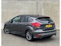 Ford Focus 1.0 ST-Line 125pk 5D 2017 Grijs NAP|NWE APK|PDC