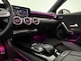 Mercedes-Benz A-klasse 180 AMG | Pano | Sfeer | Virtual | Stoelverw. | Carplay | Cruise | Parkeersens.