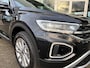 Volkswagen T-Roc 1.5 TSI 150pk 7-DSG Style| Camera| Keyless|Dode hoek| Rijklaarprijs incl garantie