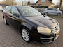 Volkswagen Jetta 2.0 FSI Sportline ECC LMV