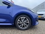Toyota Yaris 1.5 VVT-i Business Plus | Adap. Cruise Control | 125PK | NAVI | Carplay | Achteruitrijcamera | Digitaal Display | All-seasonbanden
