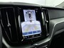 Volvo XC60 2.0 T6 Plug-in hybrid AWD Plus Dark | PDC V+A en 360 camera | Trekhaak | Adaptive Cruiscontrol | All Season banden | Elektrische achterklep | Stoel + Stuurverw |