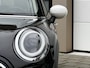 MINI Cooper Mini 1.5 Classic Chili Turbo 136 PK 5 Deurs / Airco / Navigatie / Apple CarPlay / 16" 5 Spoke Velg / Sport Int / Park Sensors / 1e Eigenaar!