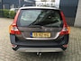 Volvo XC70 2.4 D5 Summum / LEDER / NAVI / TREKHAAK / FRISSE AUTO