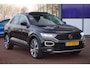 Volkswagen T-Roc 1.0 TSI Style-R line+Volleder+Pano-dak+19"lmv+Apple-careplay+Camera+audi-spiegel-Advance pakket !!