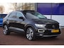 Volkswagen T-Roc 1.0 TSI Style-R line+Volleder+Pano-dak+19"lmv+Apple-careplay+Camera+audi-spiegel-Advance pakket !!