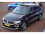 Volkswagen T-Roc 1.0 TSI Style-R line+Volleder+Pano-dak+19"lmv+Apple-careplay+Camera+audi-spiegel-Advance pakket !!