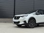 Peugeot 2008 1.2 130 pk GT Pack Panoramadak, ACC, Focal, Dealeronderh.