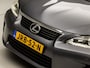 Lexus CT 200h Sport Automaat (NAVIGATIE, LEDER, STOELVERWARMING, CAMERA, SPORTSTOELEN, KEYLESS, CRUISE, XENON, NIEUWSTAAT)