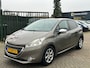 Peugeot 208 1.2 VTi Style Airco cruis control cv op afs elektrische ramen