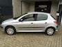 Peugeot 206 1.4 One-line / 5 DEURS / AIRCO / ZUINIG / APK MEI 2026