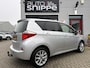 Toyota Verso-S 1.3 VVT-i Aspiration -PANORAMADAK-TREKHAAK-CLIMA-CAMERA-BLUETOOTH-ISOFIX-ORIGINEEL NEDERLANDS!-98.586 KM'S!