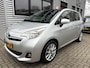 Toyota Verso-S 1.3 VVT-i Aspiration -PANORAMADAK-TREKHAAK-CLIMA-CAMERA-BLUETOOTH-ISOFIX-ORIGINEEL NEDERLANDS!-98.586 KM'S!