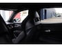 Alfa Romeo Junior Elettrica VELOCE 280PK 54 kWh | SPORT PACK (SABELT SPORTSTOELEN ELEKTRISCH BEDIENBAAR OP DE BESTUURDERSSTOEL/STOEL VERWARMING/ALUMINIUM INSTAPLIJSTEN EN PEDALEN/PERFROMANCE STUURWIEL MET ALCANTARA/PERFORMANCE BODYKIT "PROGRESSO"/AMBIENT LIGHT/GETINTE ACHETRRUITEN | TECHNO PACK (LED MATRIX KOPLAMPEN/AUTOMATISCH DIMMENDE BINNENSPIEGEL/DRAADLOZE TELEFOONLADER/DODEHOEK DETECTIE/NAVIGATIE/ELEKTRISCH BEDIENBARE ACHTERKLEP/KEYLESS ENTRY/KEYLESS START/ADAPTIVE CRUISE CONTROL/ACHTERUITRIJ CAMERA) | DRAADLOZE APPLE CARPLAY/ANDROID AUTO | 20" LICHTMETALEN VELGEN "VENTI" | RODE REMKLAUWEN | DC SNELLADER | "TORSEN" SPERDIFFERENTIEEL | GROTERE REMSCHIJVEN VOOR |