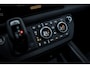 Land Rover Defender LANDROVER 110 P300e X-Dynamic HSE | Black Pack | Head-up | Stoelventilatie | 22 Inch