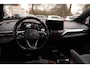 Volkswagen ID.4 Life 77 kWh ACC Winterpakket Lane Assist Camera Carplay Standkachel Stuurwielverwarming Stoelverwarming