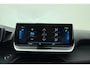 Peugeot e-2008 EV Allure Pack 50 kWh | Navigatie | Apple Carplay/Android Auto | Climate&Cruise Control| Camera | LM velgen