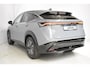 Nissan Ariya Evolve 91 kWh |Stoel verwarming en verkoeling|Parkeersensoren voor en achter|Camera 360|Electrische achterklep|Head-up display|20inch wielen|Bi-led verlichting|Voorraad voordeel|Electrische stoelverstelling met geheugen|