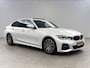 BMW 3-Serie 320i High Executive Edition M-Sport | Pano | Virtual | Sfeer | 360° | Stoel/Stuur verw. | Cruise | Carplay | NAP
