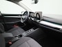 Volkswagen Golf 1.5 eHybrid Life Edition | Camera | Parkeersensoren | Stoel/stuur verwarming | Cruise control | Navigatie | Apple carplay |