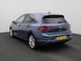 Volkswagen Golf 1.5 eHybrid Life Edition | Camera | Parkeersensoren | Stoel/stuur verwarming | Cruise control | Navigatie | Apple carplay |