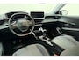 Peugeot 208 PureTech 100pk Allure Pack | Navigatie | Trekhaak | Achteruitrijcamera | Stoelverwarming | Climate control | Cruise control | Apple Carplay/Android Auto | Lichtmetalen velgen