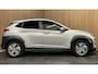 Hyundai Kona Electric EV Fashion 64 kWh|100% SOH|FACELIFT|3-FASE|DAKJE|HEAD-UP|ACC|CAMERA|CARPLAY|NAVI|NL- AUTO|NAP|INCL. BTW|1e EIG.|