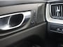 Volvo XC60 T6 AWD Ultra Dark | Trekhaak | Schuif-/Kanteldak |
