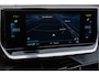 Peugeot e-2008 EV Allure 50 kWh SOH 88% 3-Fase/ Navigatie/ Stoelverwarming/ Camera/ Carplay/ 18" Lmv