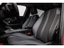 Peugeot e-2008 EV Allure 50 kWh 3-Fase/ Navigatie/ Stoelverwarming/ Camera/ Carplay/ 18" Lmv