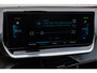 Peugeot e-2008 EV Allure 50 kWh SOH 88% 3-Fase/ Navigatie/ Stoelverwarming/ Camera/ Carplay/ 18" Lmv