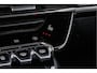 Peugeot e-2008 EV Allure 50 kWh 3-Fase/ Navigatie/ Stoelverwarming/ Camera/ Carplay/ 18" Lmv