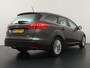 Ford Focus Wagon 1.5 Titanium - Navigatie - Climate Control - Trekhaak