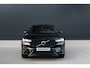 Volvo XC60 2.0 T6 Plug-in hybrid AWD Plus Dark - ACC - 360 Camera - Pano - H&K - Stoel/Stuurverwarming - Memory - BLIS - Keyless - Rijklaar