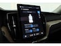 Volvo XC60 2.0 T8 Plug-in hybrid AWD Ultra Dark "Forest Lake" | Facelift | Memory | Pano | Luchtvering | Massage | Bowers & Wilkins