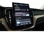 Volvo XC60 2.0 T8 Plug-in hybrid AWD Ultra Dark "Forest Lake" | Facelift | Memory | Pano | Luchtvering | Massage | Bowers & Wilkins